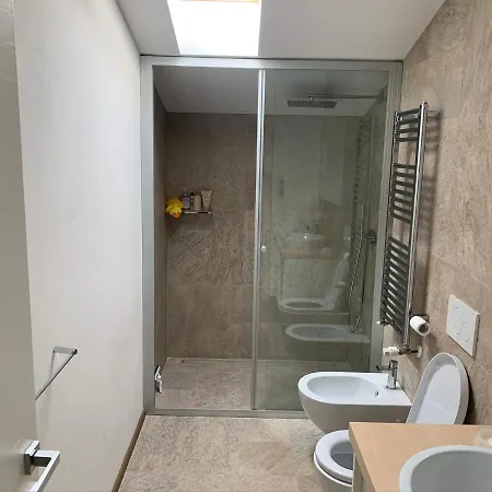 Ampio Con Vista Lago, Sauna E Camino Golf Club Margara Apartmán