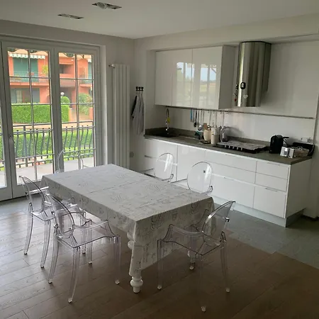Apartmán Ampio Con Vista Lago, Sauna E Camino Golf Club Margara