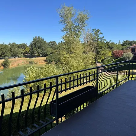 Apartmán Ampio Con Vista Lago, Sauna E Camino Golf Club Margara *